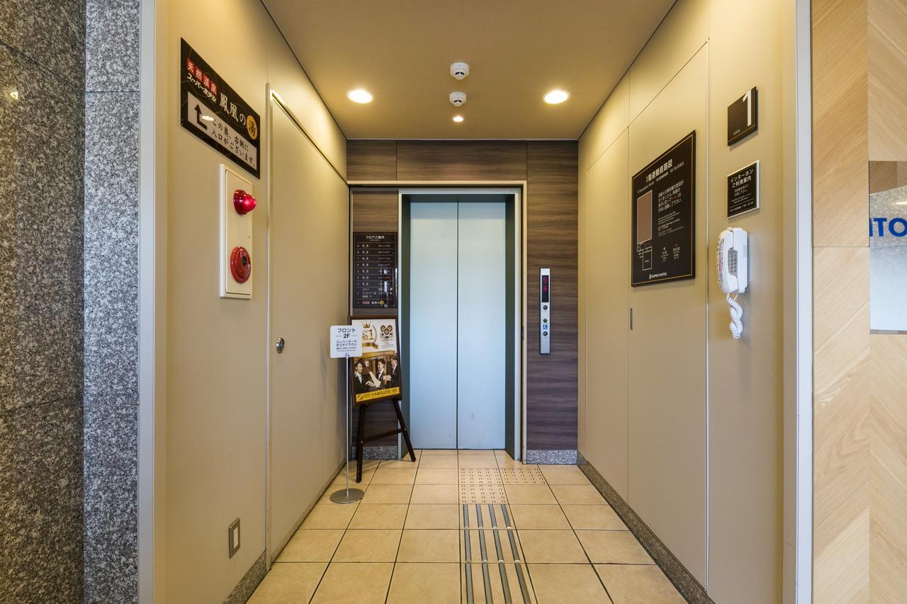 Super Hotel Takaoka Ekinan Экстерьер фото